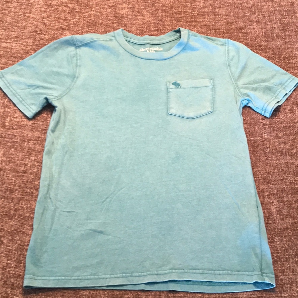 Boys Abercrombie T-shirt 11/12
